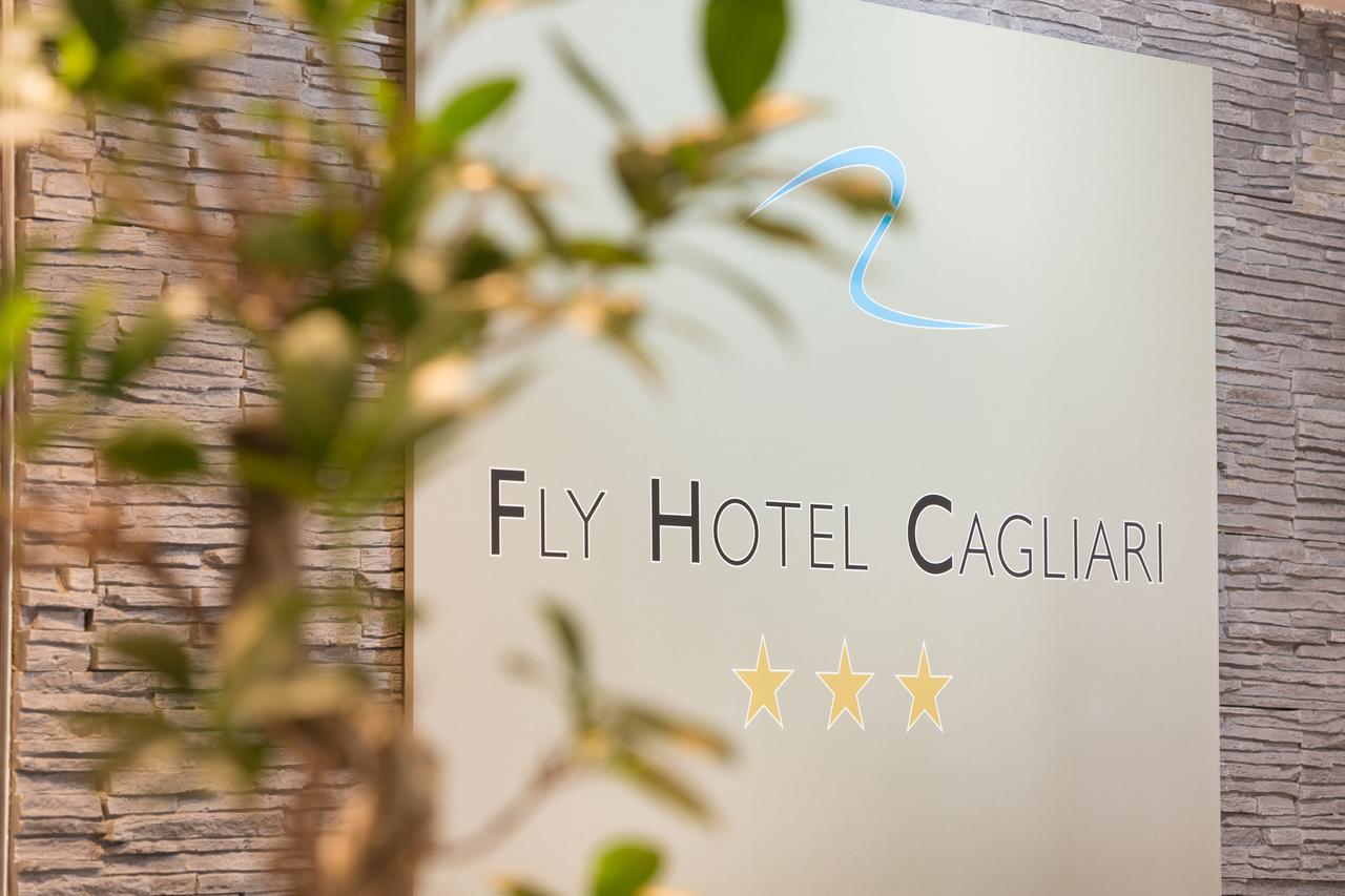 Fly Hotel Cagliari Assemini Esterno foto